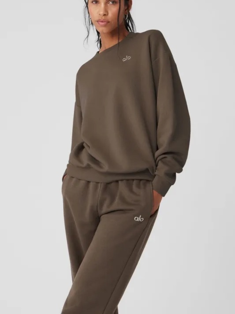 Alo Accolade Olive Tree Sweat Set - Picture 7 of 9